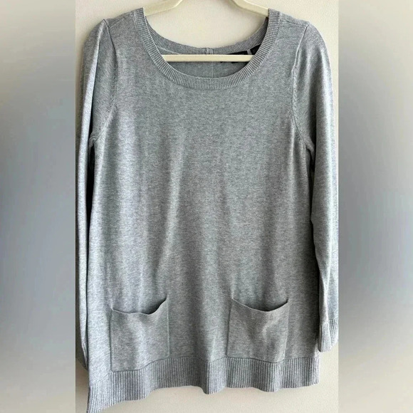 Jeanne Pierre Long Sleeve Button Back Grey Cozy Pullover Sweater, Size Medium - Picture 4 of 16